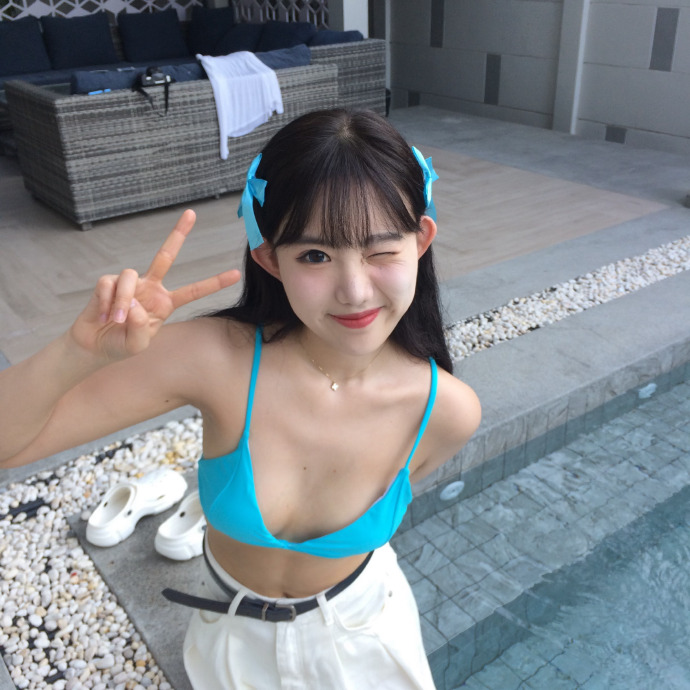 海贼王：红发歌姬 封面